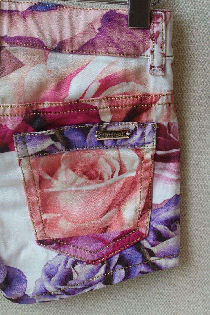 ROBERTO CAVALLI BABY GIRLS FLORAL COTTON SHORTS 2 YEARS - Image 3