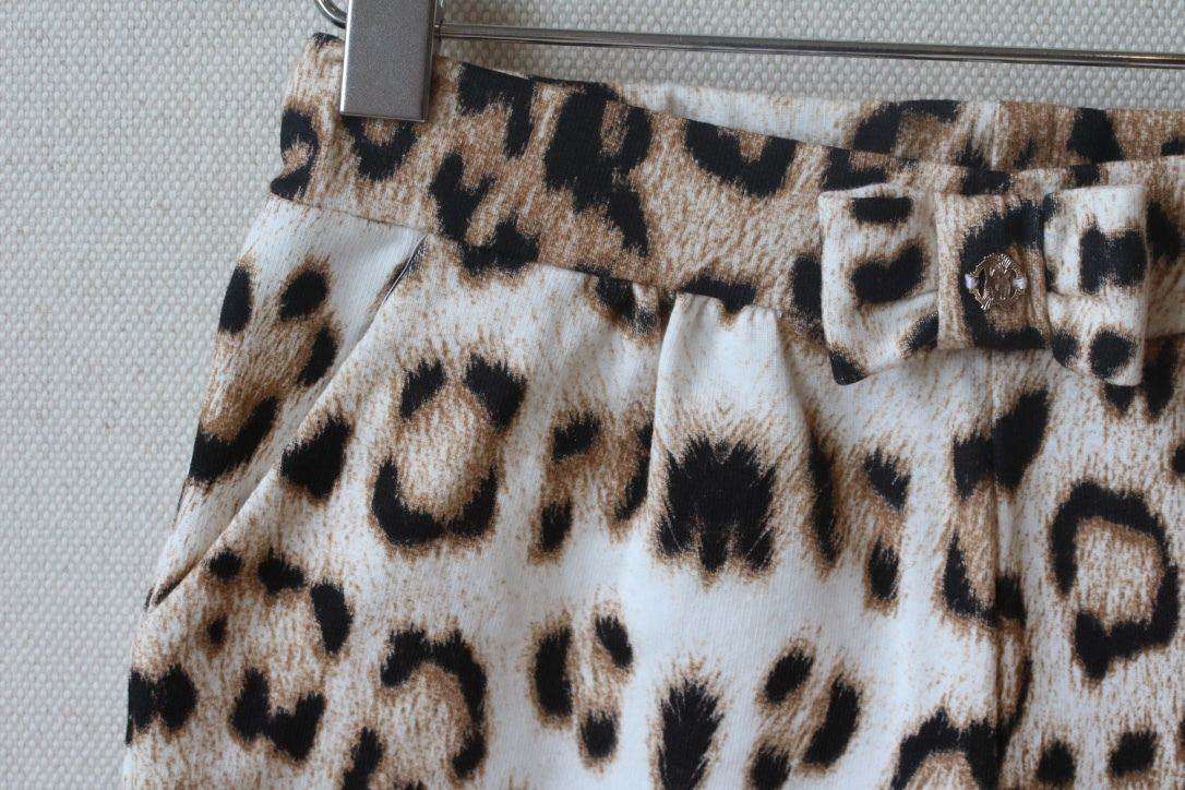 ROBERTO CAVALLI BABY LEOPARD PRINT SHORTS 18 MONTHS - Image 2