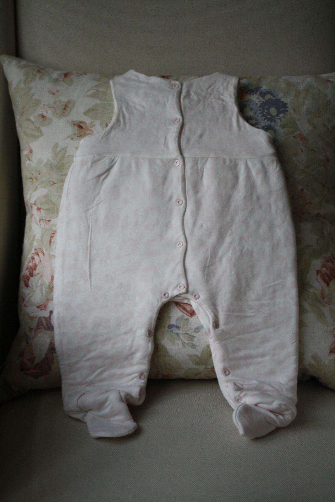 ROBERTO CAVALLI BABY PINK LEOPARD PADDED BABYGROW 9 MONTHS - Image 4