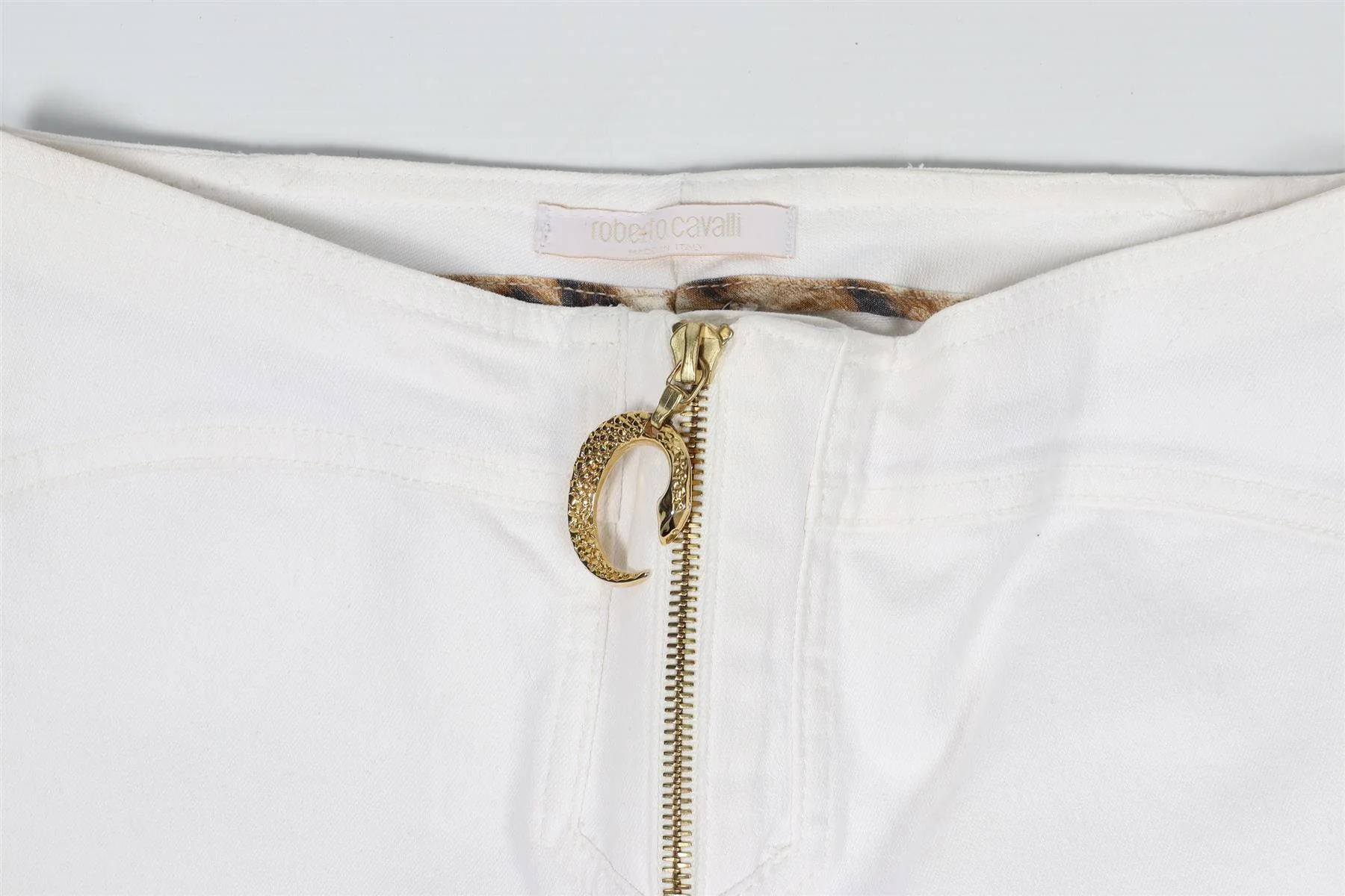 ROBERTO CAVALLI WHITE VINTAGE STRAIGHT LEG JEANS XSMALL - Image 3