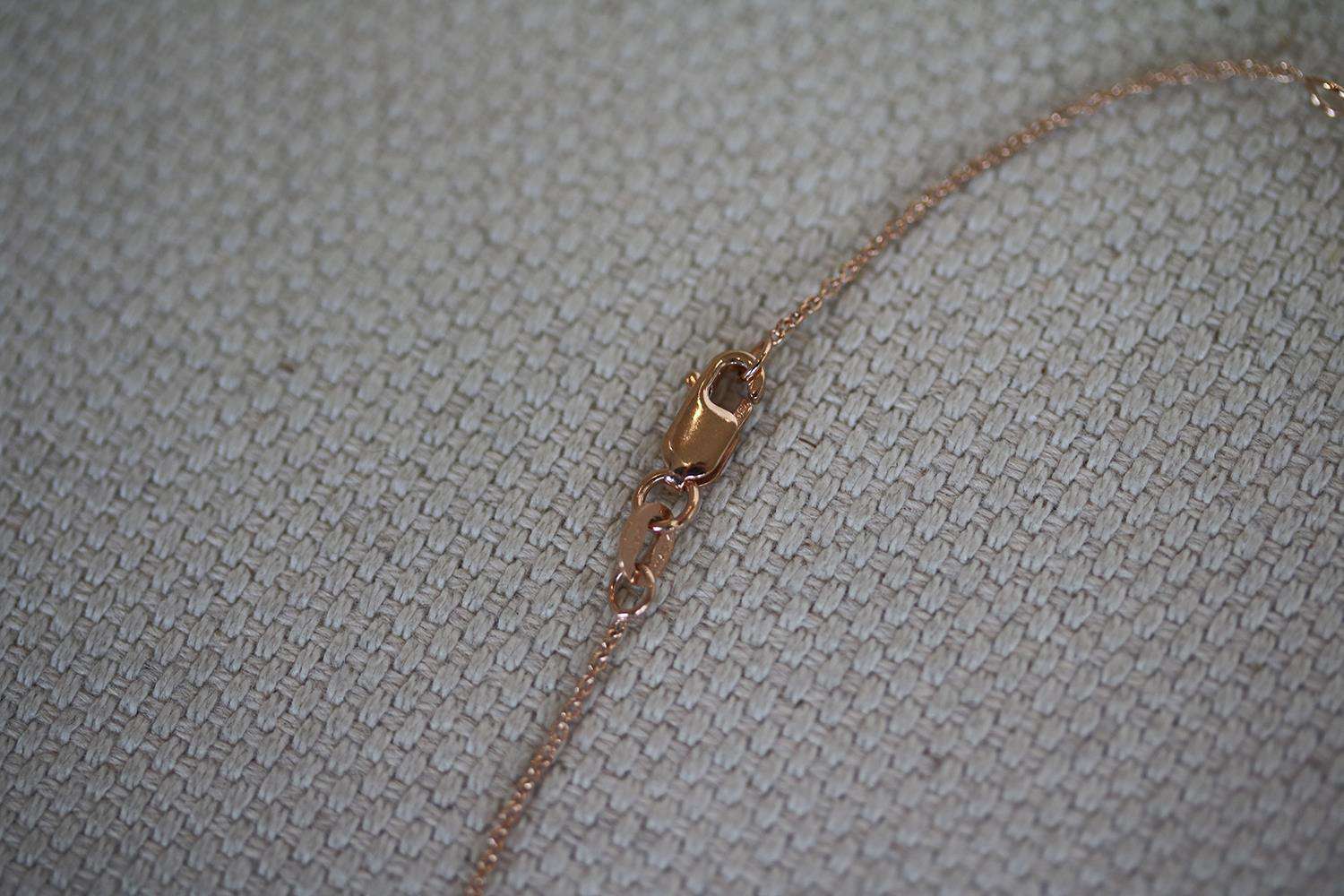 ROBERTO COIN 18K GOLD DIAMOND INITIAL LOVE LETTER PENDANT NECKLACE - Image 8