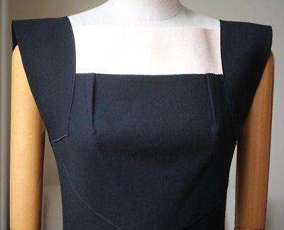 ROLAND MOURET WATSON SLEEVELESS WOOL CREPE DRESS UK 10 - Image 3