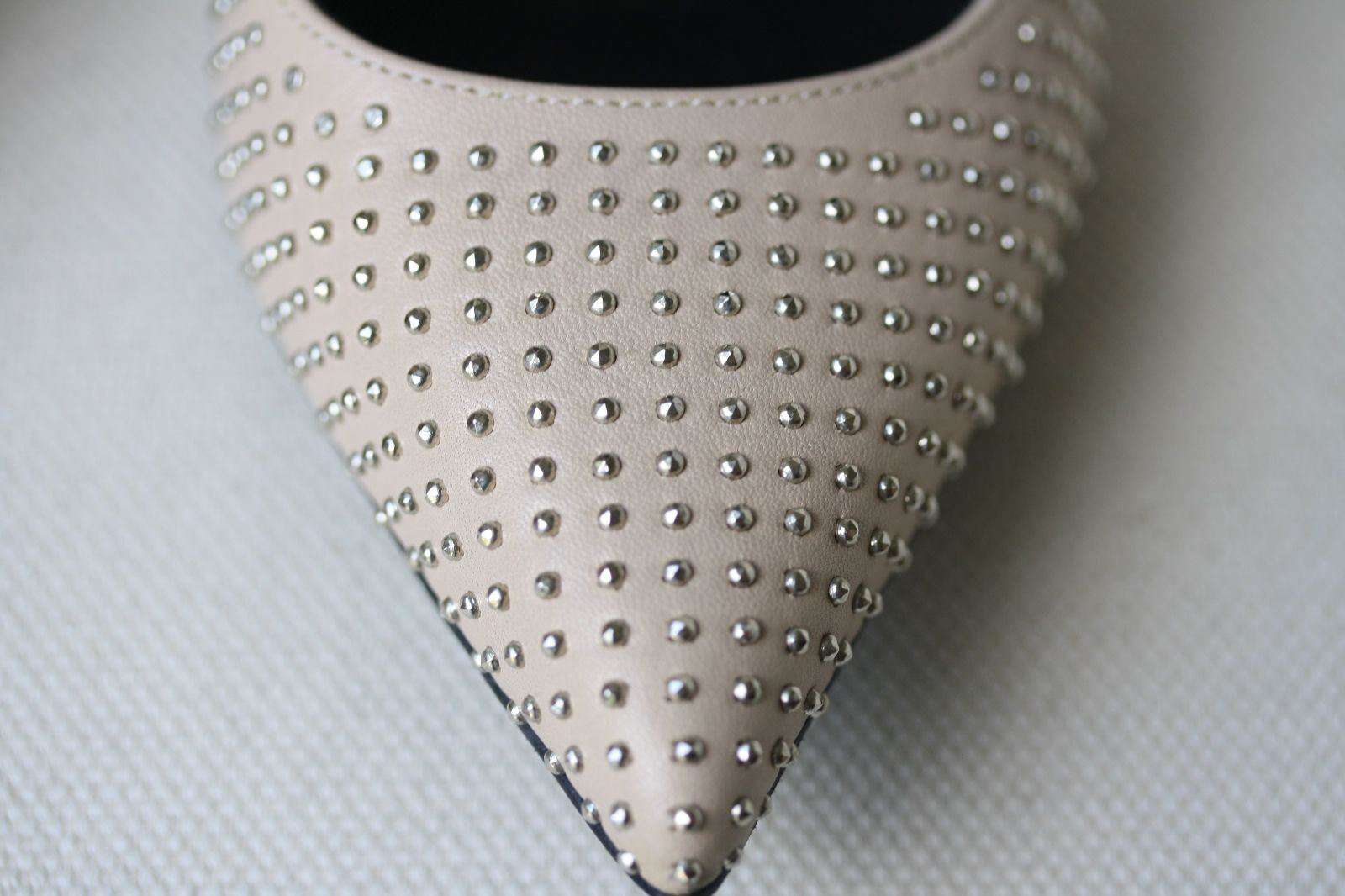 SAINT LAURENT BEIGE LEATHER STUDDED PUMPS HEELS EU 37 UK 4 - Image 6