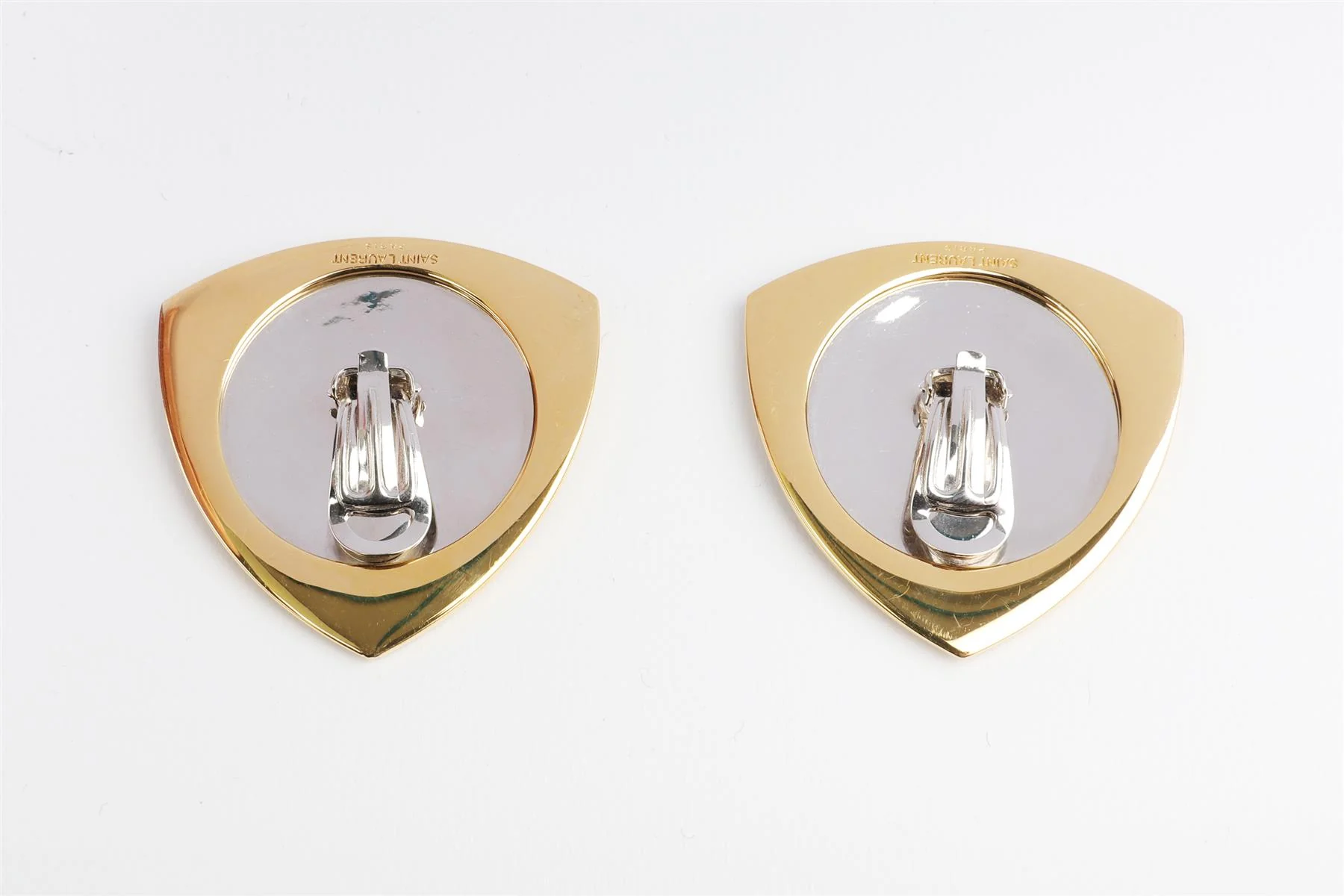 SAINT LAURENT GOLD SHIELD BRASS CLIP EARRINGS - Image 6