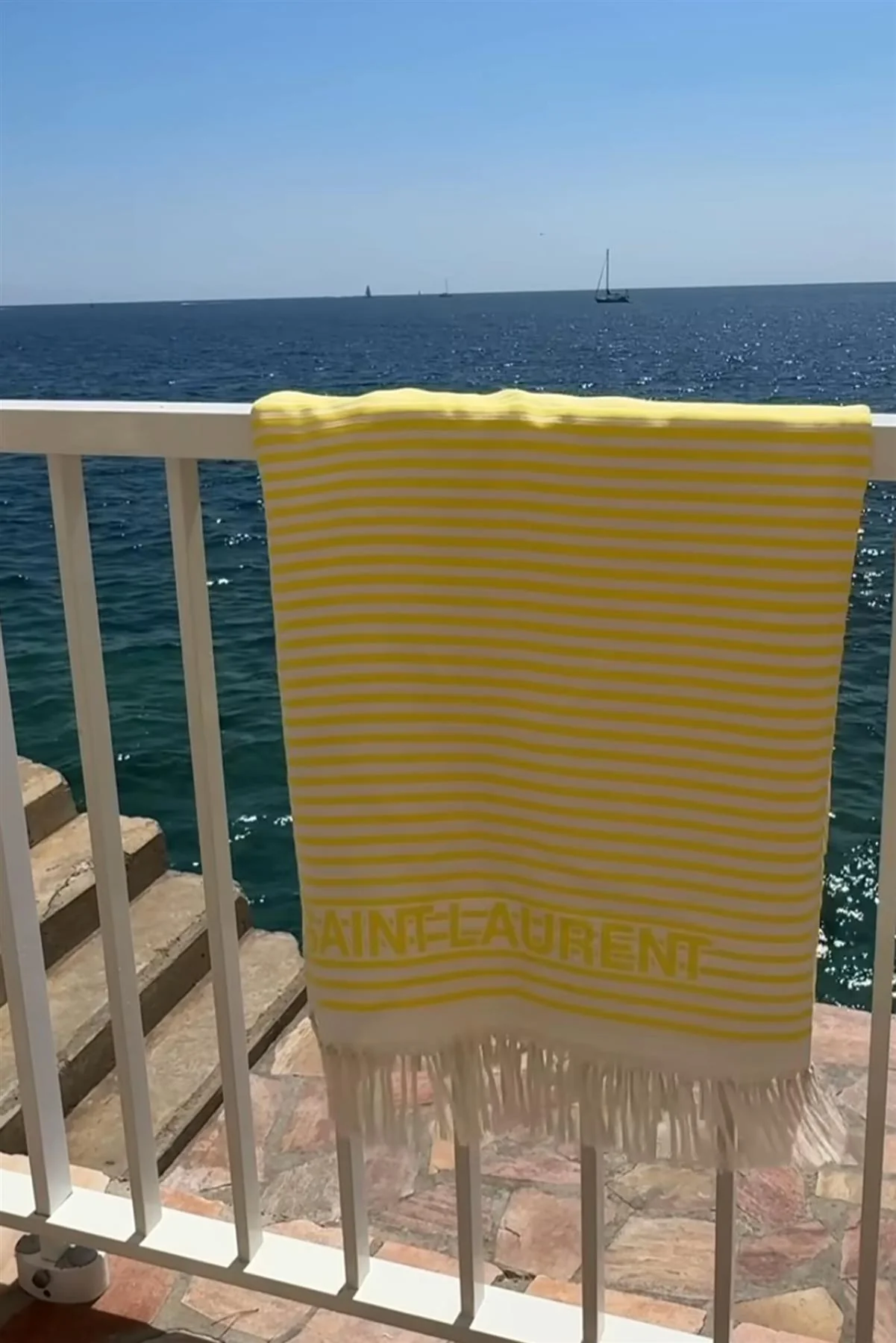 SAINT LAURENT YELLOW TOWEL - Image 2