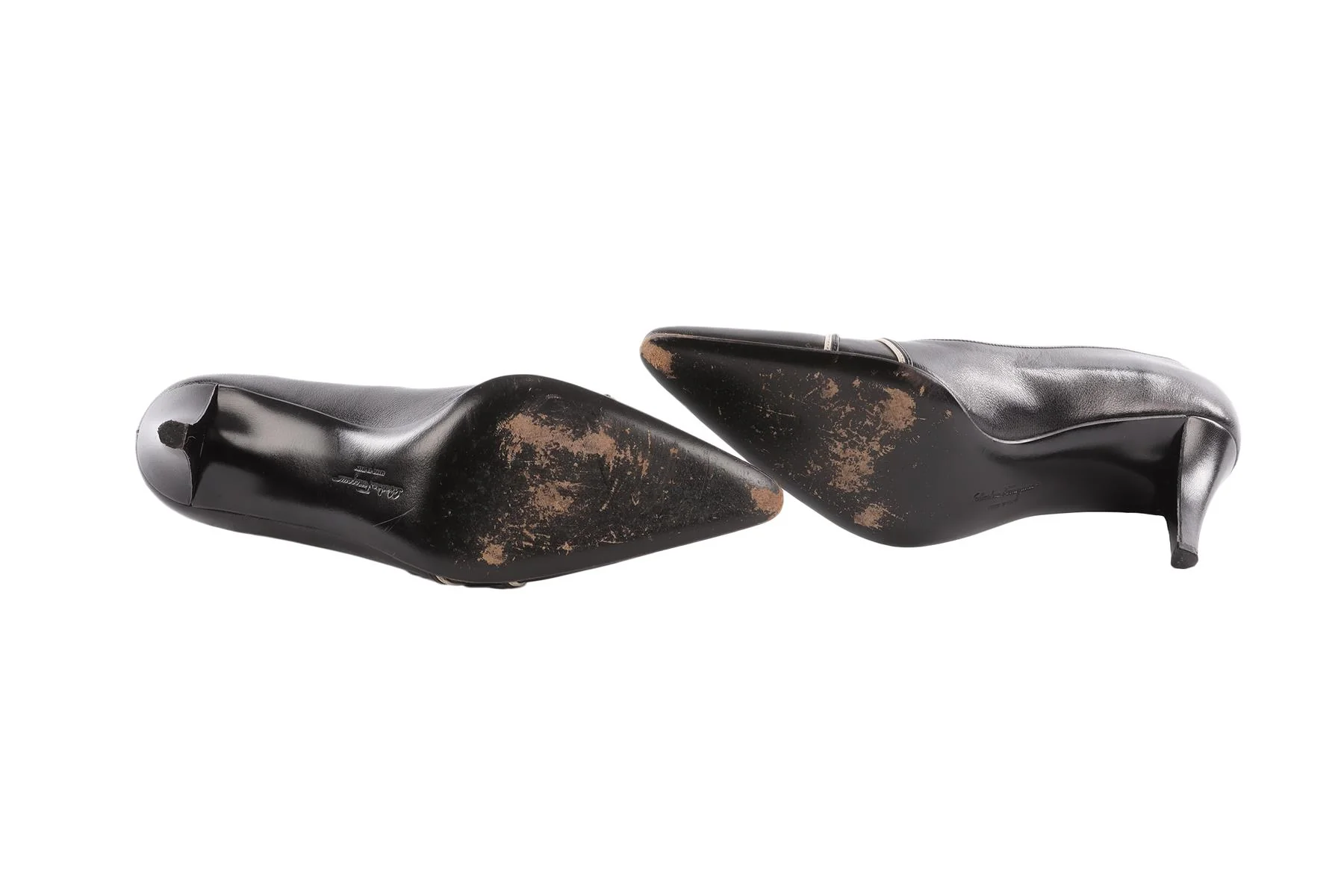 SALVATORE FERRAGAMO BLACK VINTAGE LEATHER PUMPS US 7 EU 37 UK 4 - Image 6