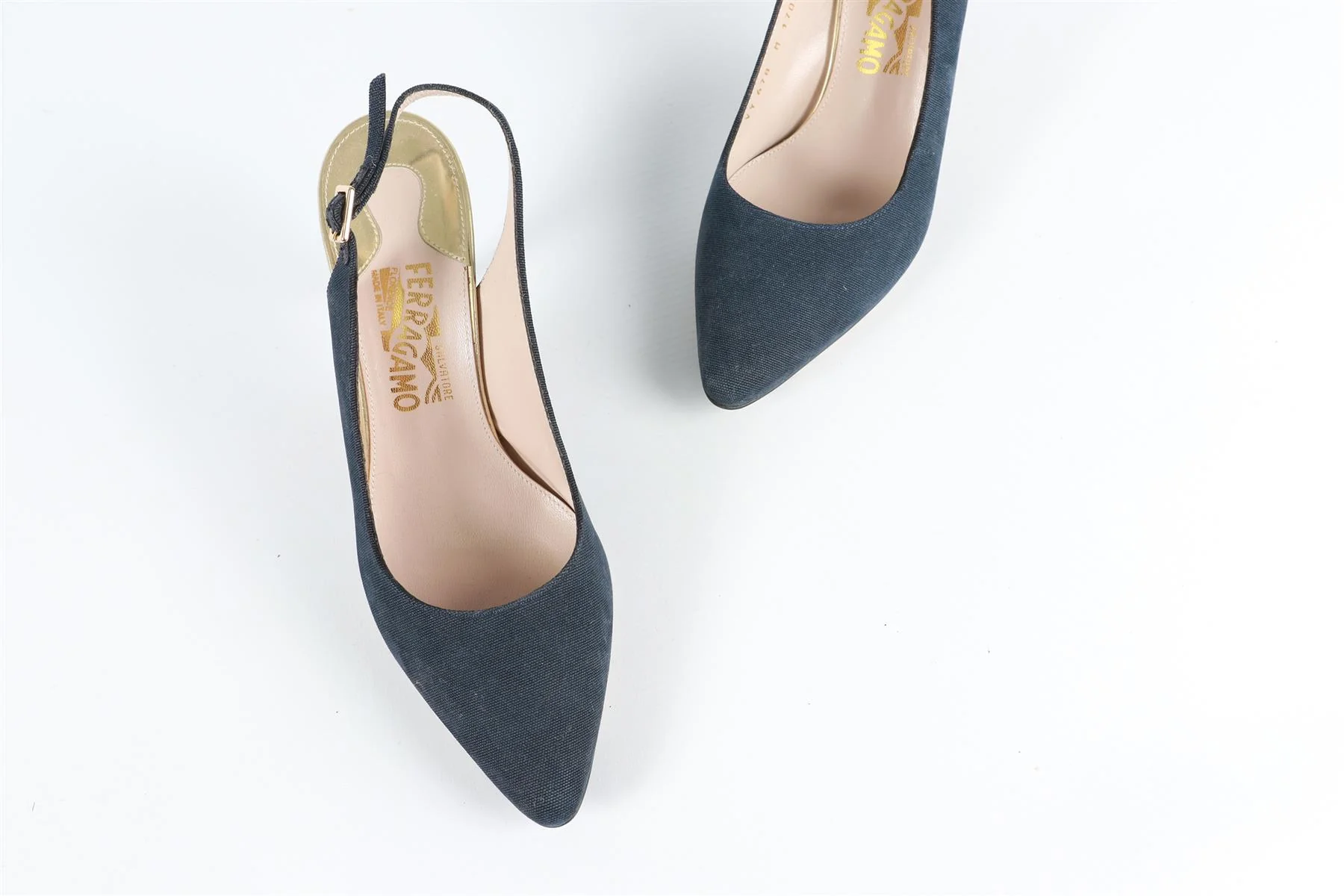 SALVATORE FERRAGAMO BLUE CANVAS SLINGBACK PUMPS - Image 4