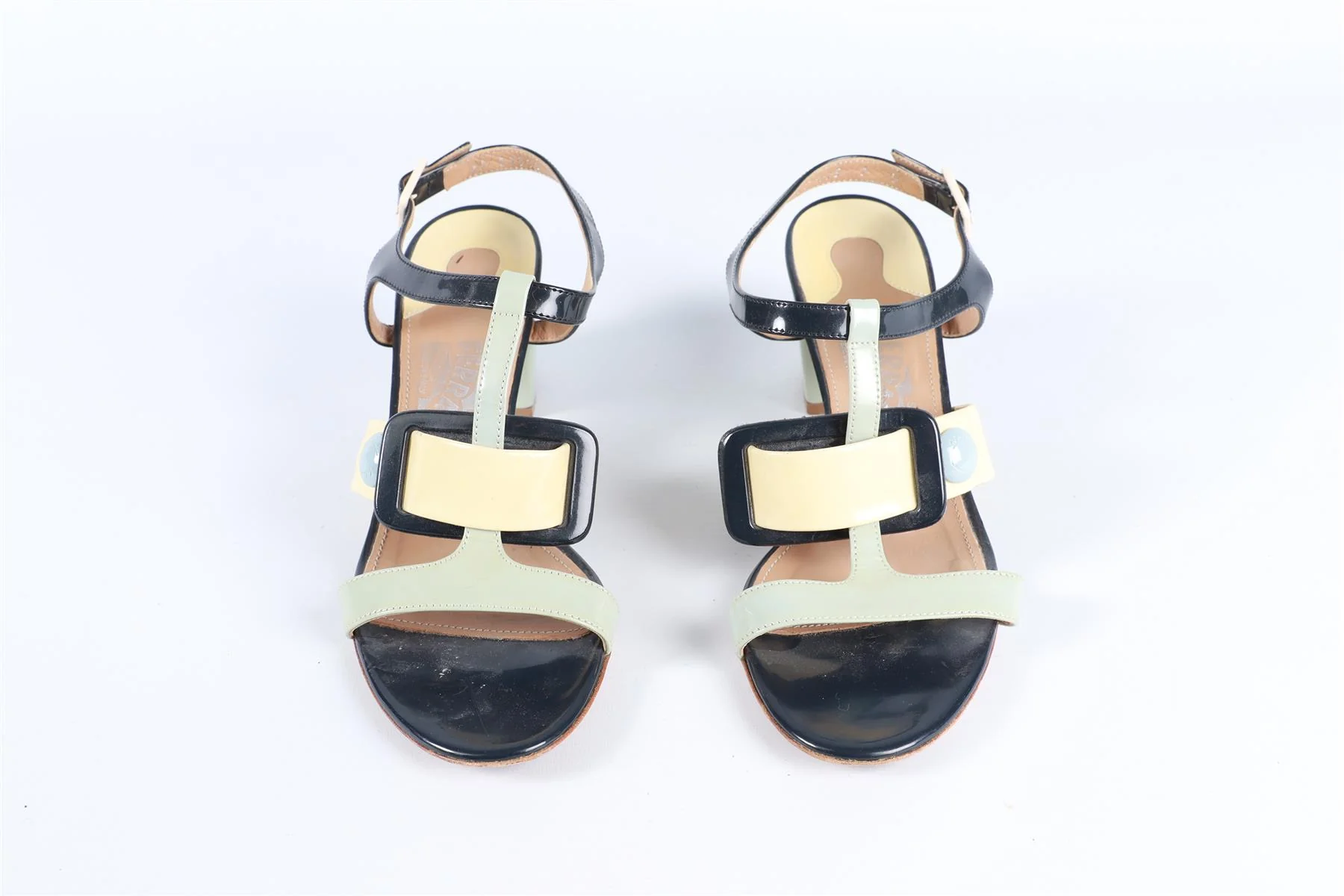 SALVATORE FERRAGAMO BLUE PATENT LEATHER SANDALS - Image 9