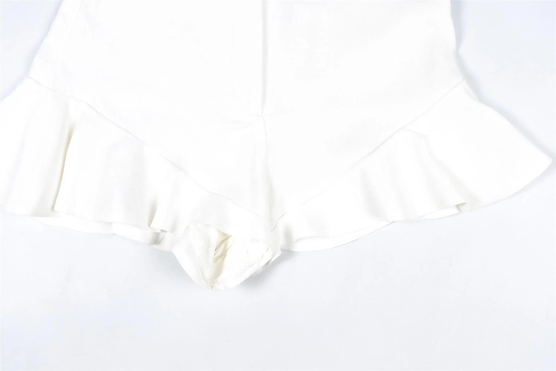 SANDRO WHITE LINEN SHORTS FR 36 UK 8 - Image 3