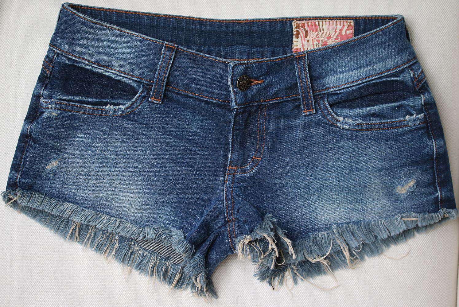 SIWY CAMILLA CUTOFF DENIM SHORTS IN FOLLOW THE LEADER W25 UK 6/8 - Image 3