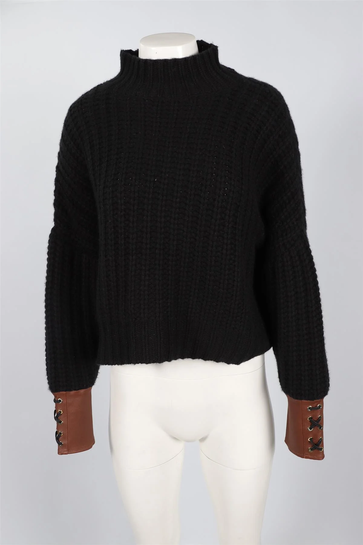 SKIIMS BLACK CASHMERE SWEATER MEDIUM - Image 2