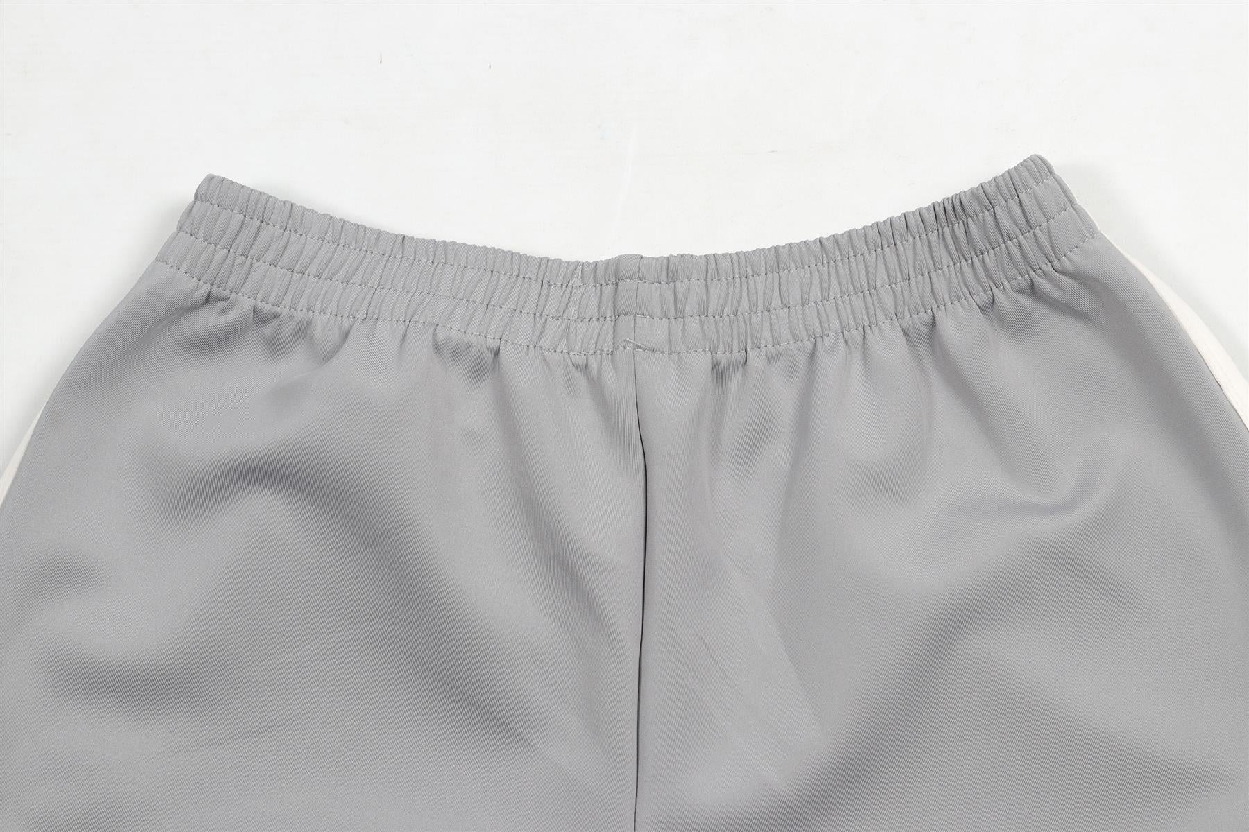 SKIMS GREY JERSEY SHORTS SMALL - Image 5
