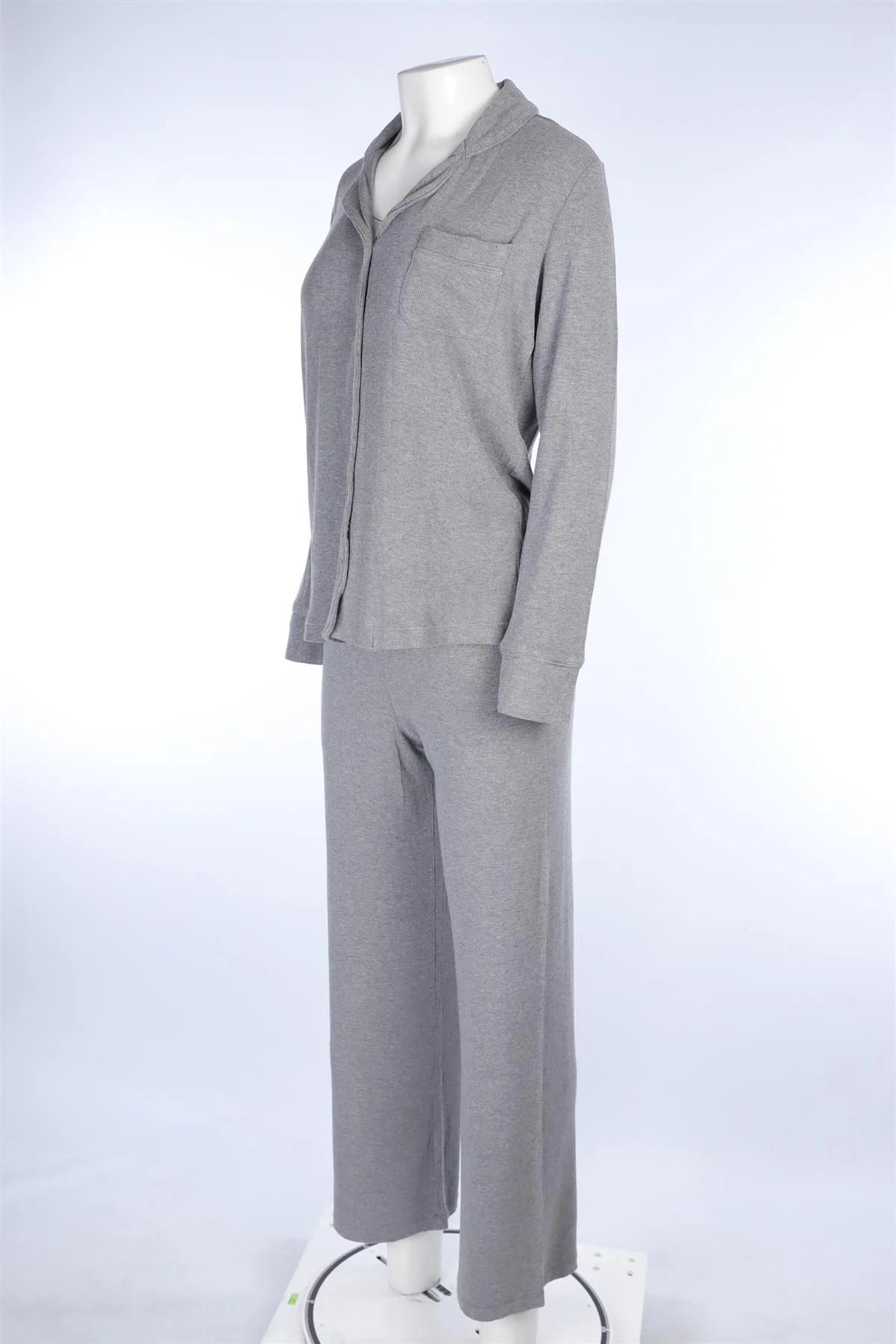 SKIMS GREY PYJAMA SET SMALL - Image 3