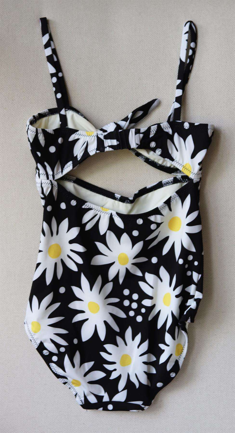 SOLID AND STRIPED KIDS GIRLS FLORAL SWIMSUIT 6 YEARS - Image 3