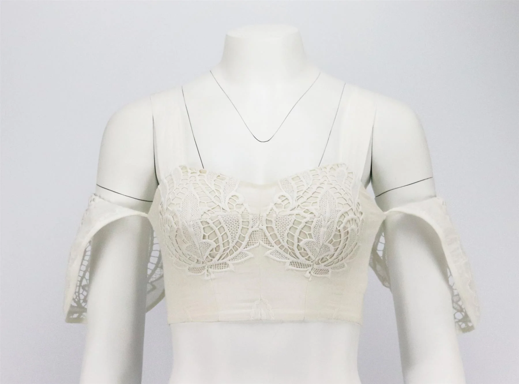 SOPHIA KAH CROPPED COLD SHOULDER GUIPURE LACE AND COTTON TOP UK 8 - Image 2