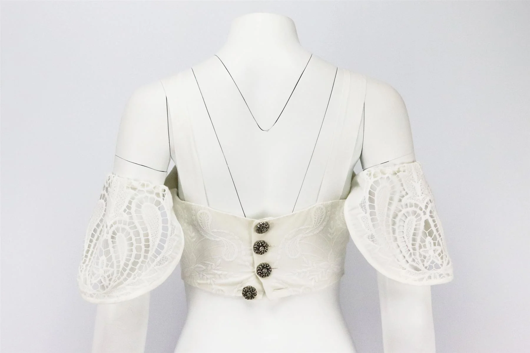 SOPHIA KAH CROPPED COLD SHOULDER GUIPURE LACE AND COTTON TOP UK 8 - Image 4