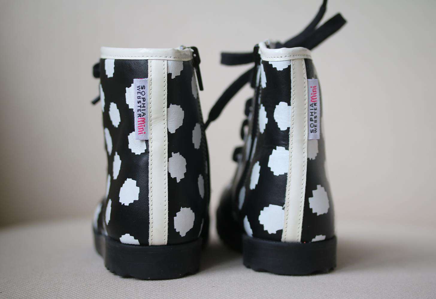 SOPHIA WEBSTER KIDS GIRLS WILEY LEATHER ANKLE BOOTS EU 26 UK 9 - Image 4