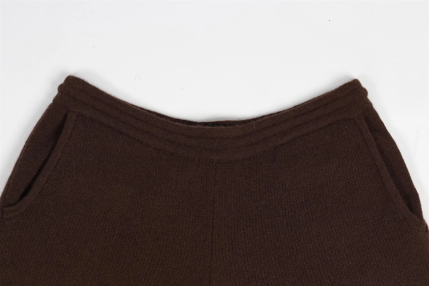 SPORTY & RICH BROWN CASHMERE SHORTS MEDIUM - Image 4