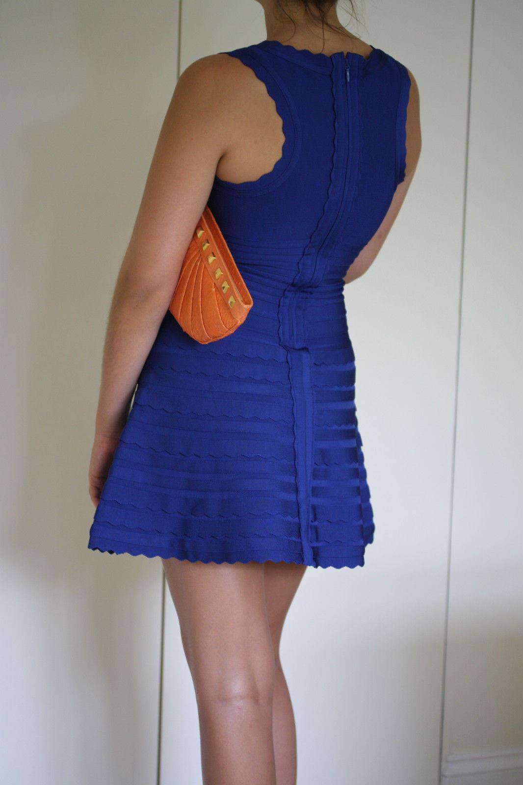 STARK AT HARRODS ORANGE PYTHON ARC STUDDED CLUTCH BAG - Image 7