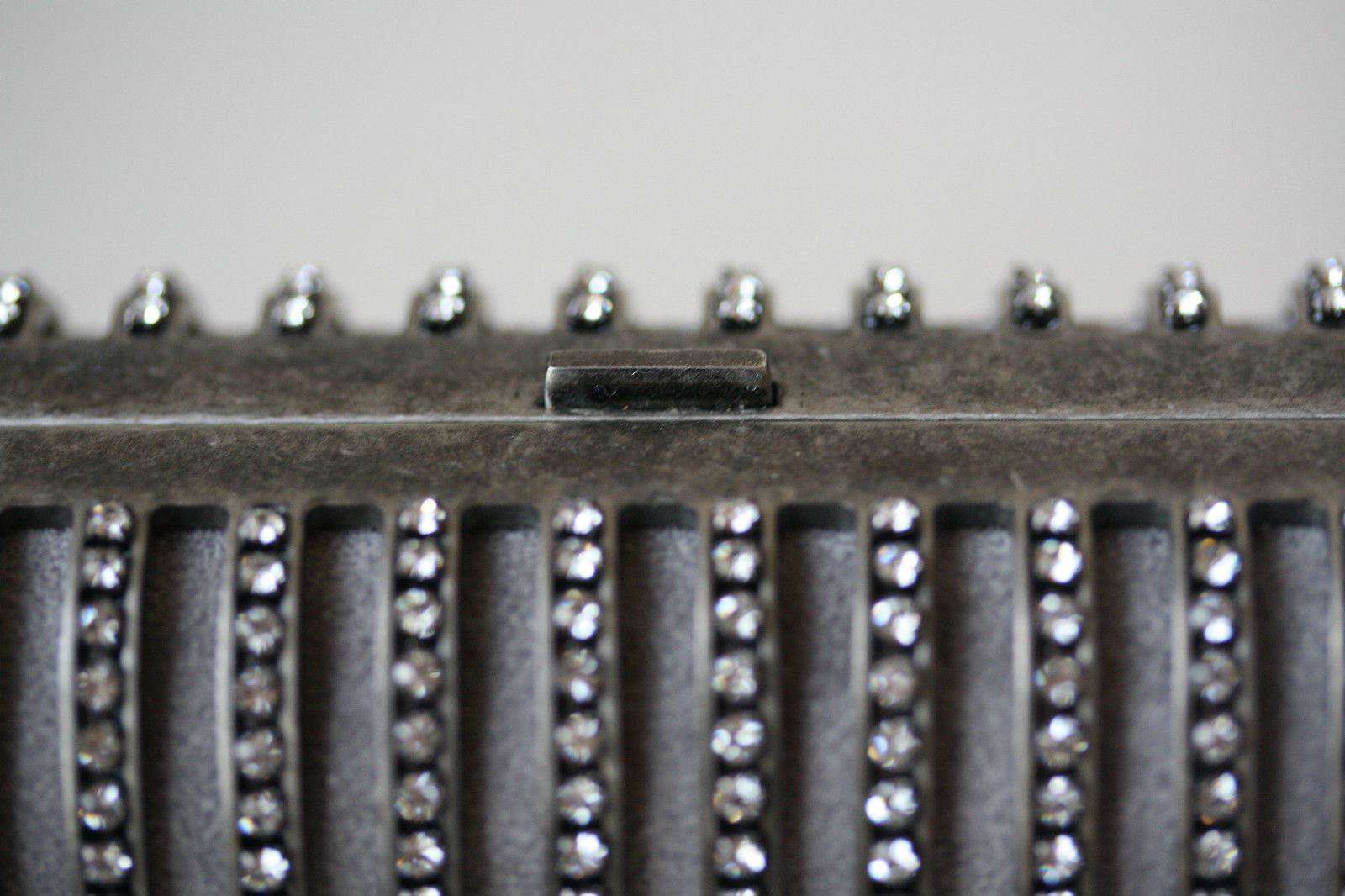 STARK AT HARRODS SEDUCTRESS SILVER CRYSTAL BOX CLUTCH - Image 6