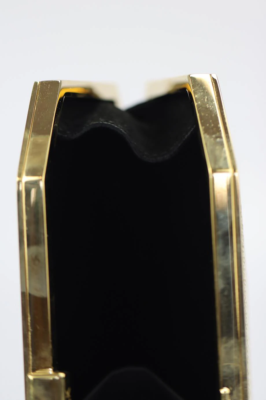 STARK EMBOSSED GOLD TONE CLUTCH - Image 7