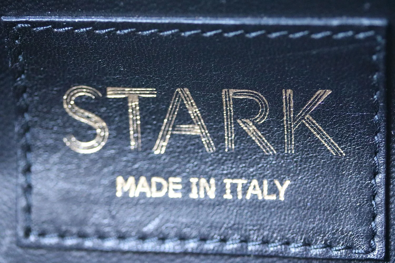STARK PUT A RING ON IT CRYSTAL BOX CLUTCH - Image 8