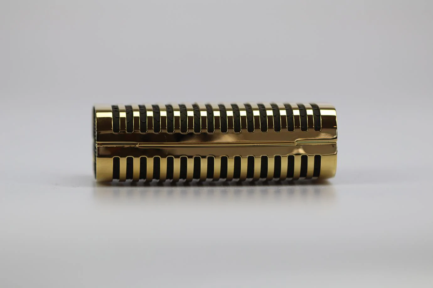 STARK PYTHON AND GOLD TONE CLUTCH - Image 7