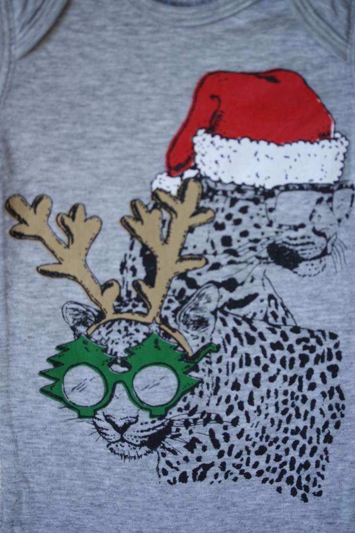 STELLA MCCARTNEY KIDS BABY RUFUS CHRISTMAS BABYGROW 9 MONTHS - Image 6