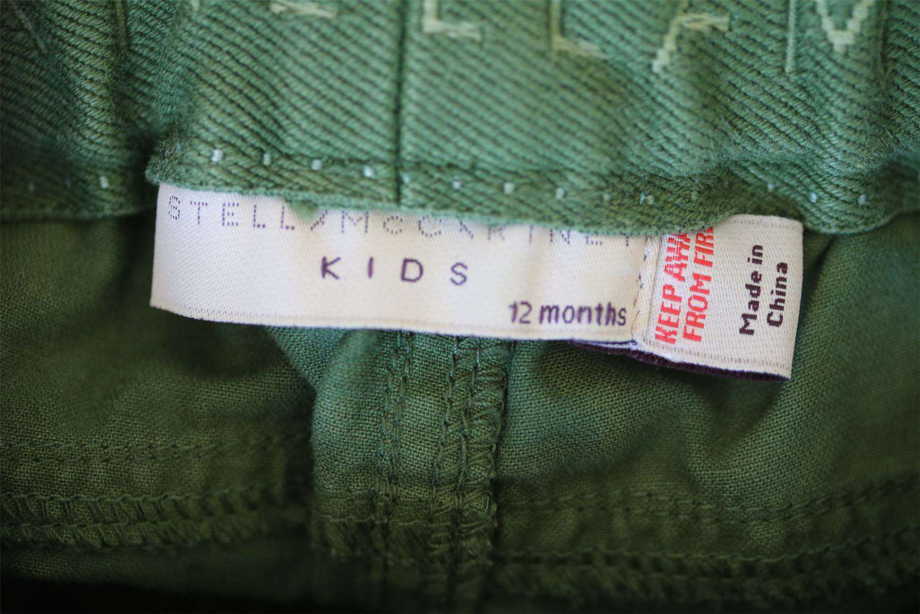 STELLA MCCARTNEY KIDS BOYS GREEN PAINT SPLATTER SHORTS 12 MONTHS - Image 4