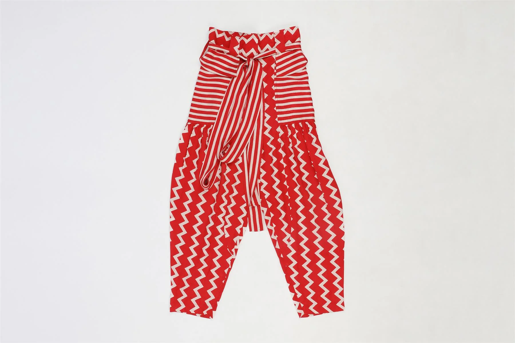 STELLA MCCARTNEY RED SILK TAPERED PANTS IT 36 UK 4 - Image 2