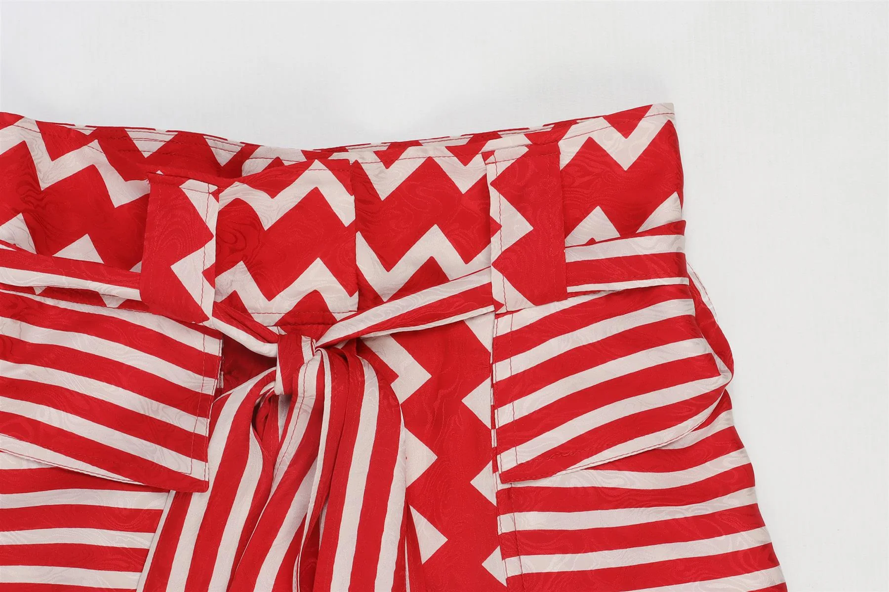 STELLA MCCARTNEY RED SILK TAPERED PANTS IT 36 UK 4 - Image 3