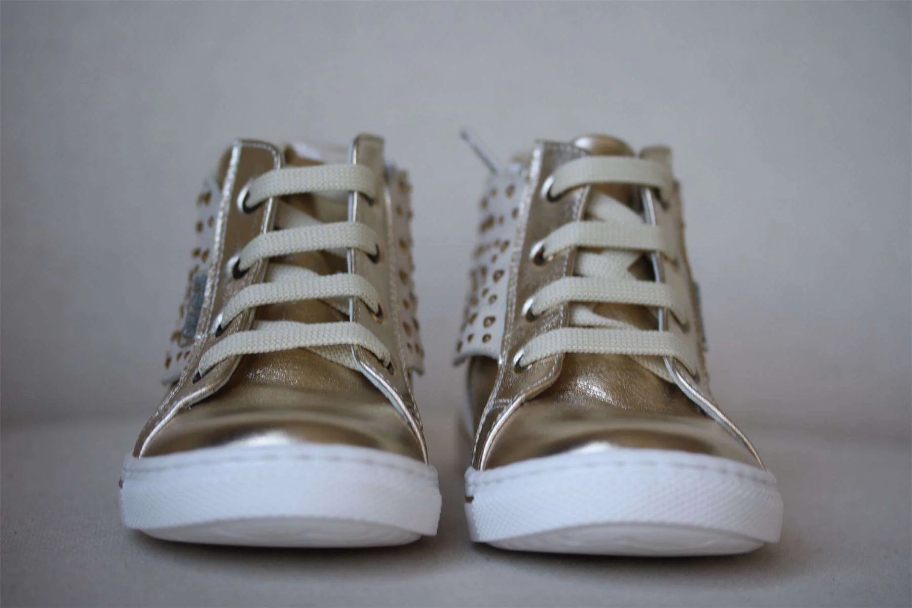 STEP2WO GIRLS GOLD LEATHER ANGEL TRAINERS EU 25 UK 8 - Image 2