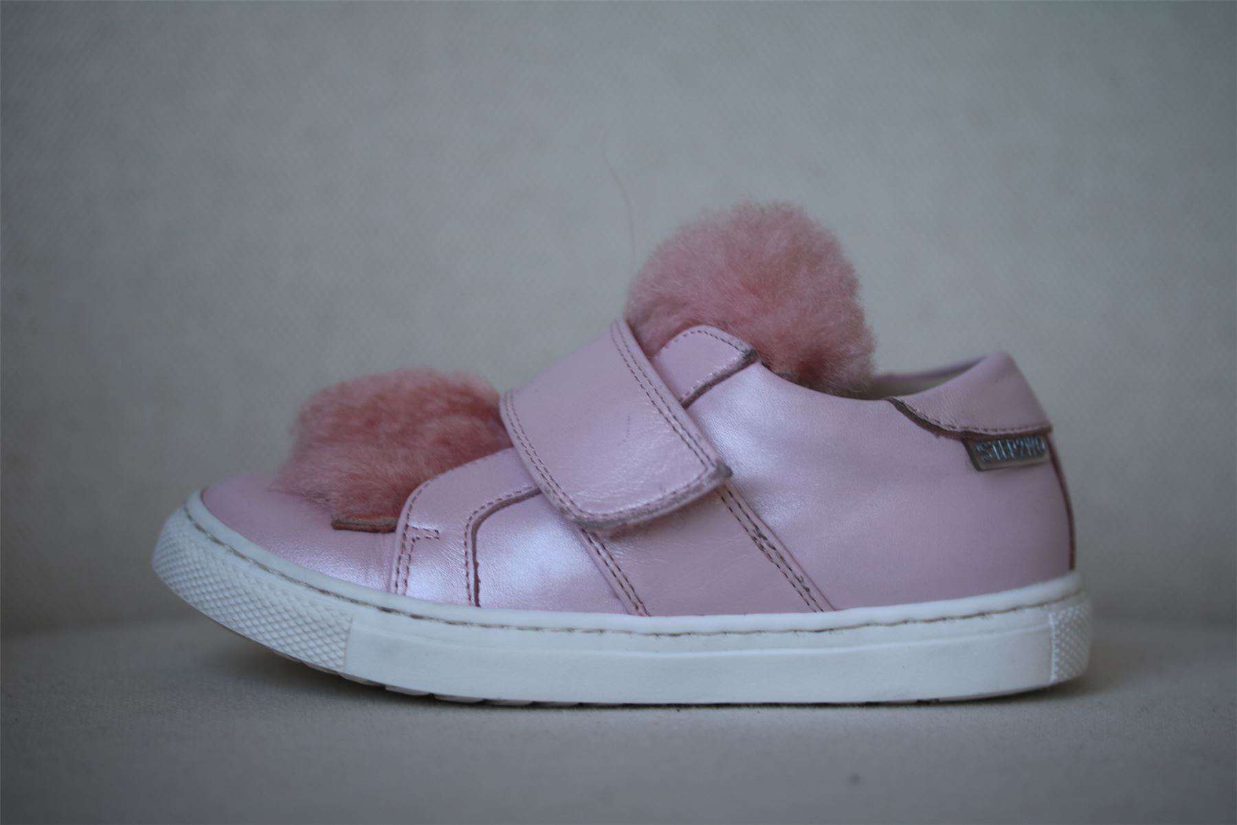 STEP2WO GIRLS PINK MUFF TRAINERS EU 25 UK 8