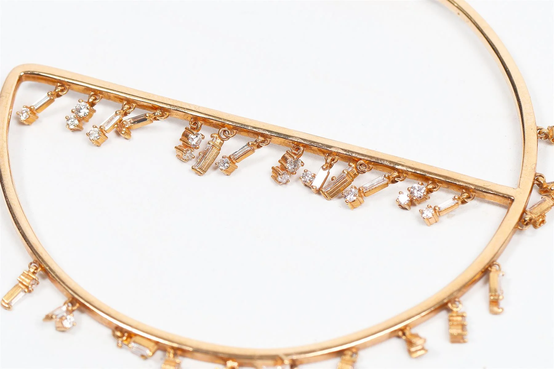 SUZANNE KALAN 18K ROSE GOLD AND BAGUETTE DIAMOND HOOP EARRINGS - Image 5