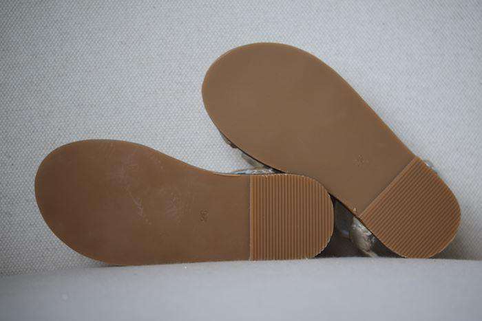 TARTINE ET CHOCOLAT GIRLS GOLD PETAL SANDALS EU 26 UK 8 - Image 4