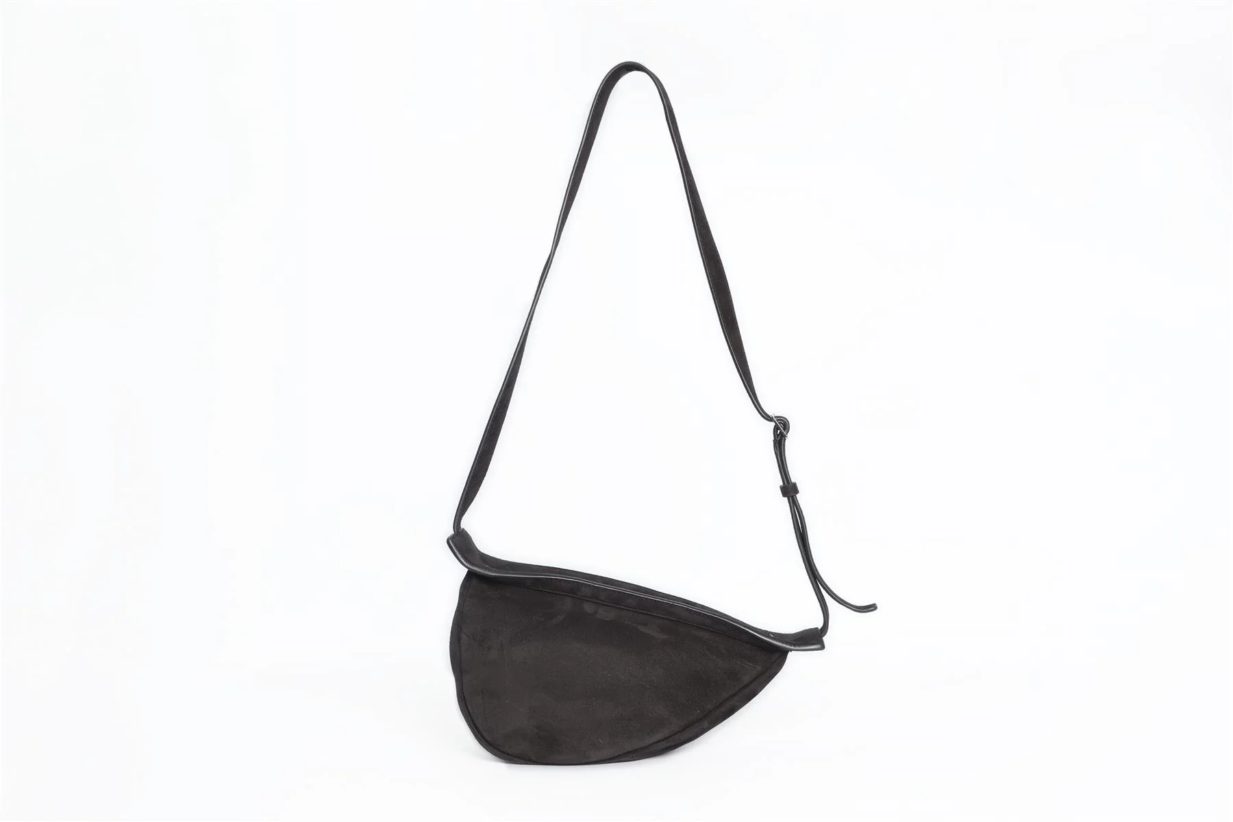 THE ROW BLACK SLOUCHY BANANA SMALL SUEDE SHOULDER BAG - Image 3