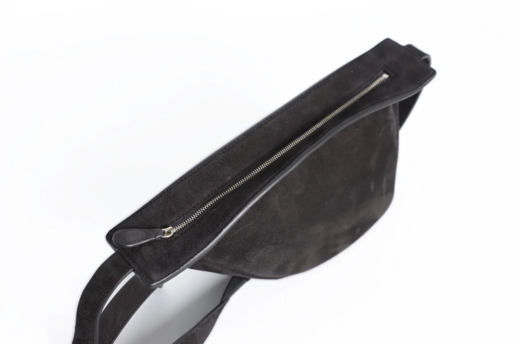 THE ROW BLACK SLOUCHY BANANA SMALL SUEDE SHOULDER BAG - Image 9