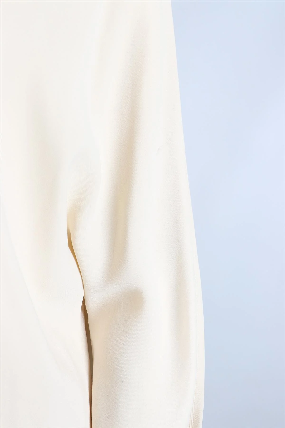 THE ROW CREAM CREPE TOP XSMALL - Image 4