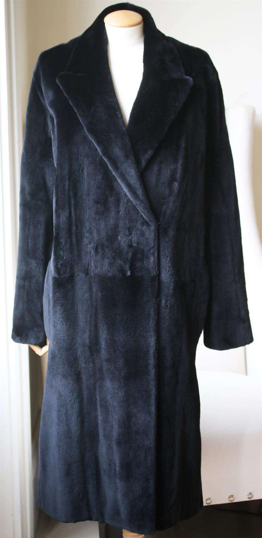 THE ROW LORY MINK FUR DOUBLE BREASTED COAT SMALL - Image 3