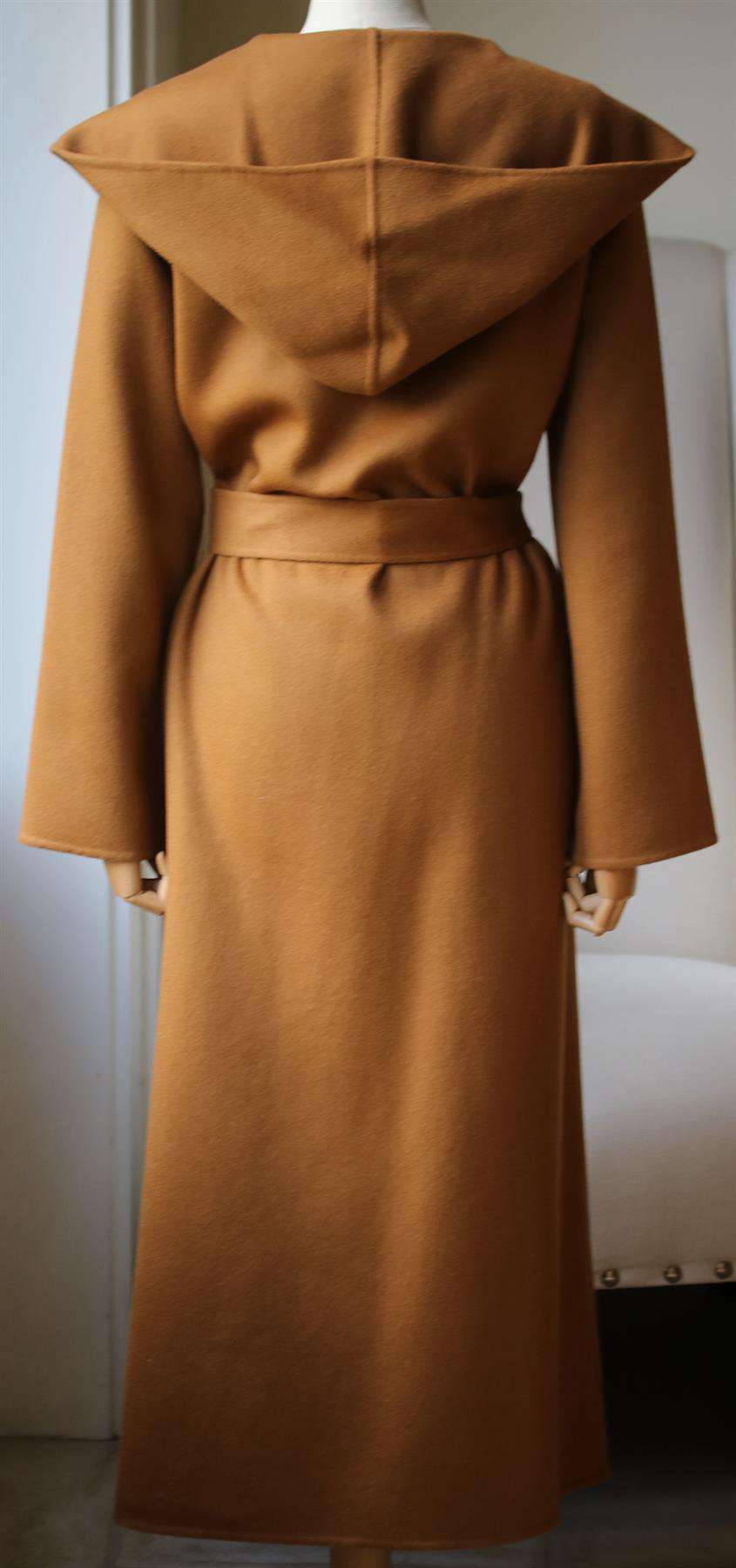 THE ROW MUNA OVERSIZED WOOL WRAP COAT SMALL - Image 4