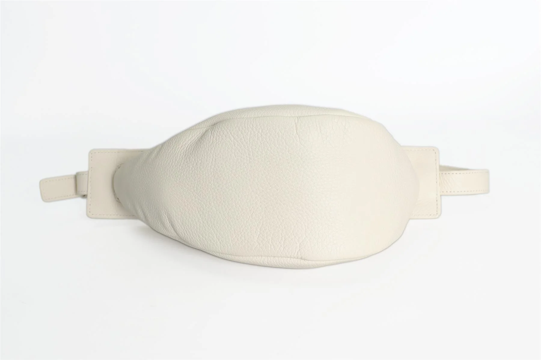 THE ROW WHITE SLOUCHY BANANA SMALL LEATHER SHOULDER BAG - Image 8