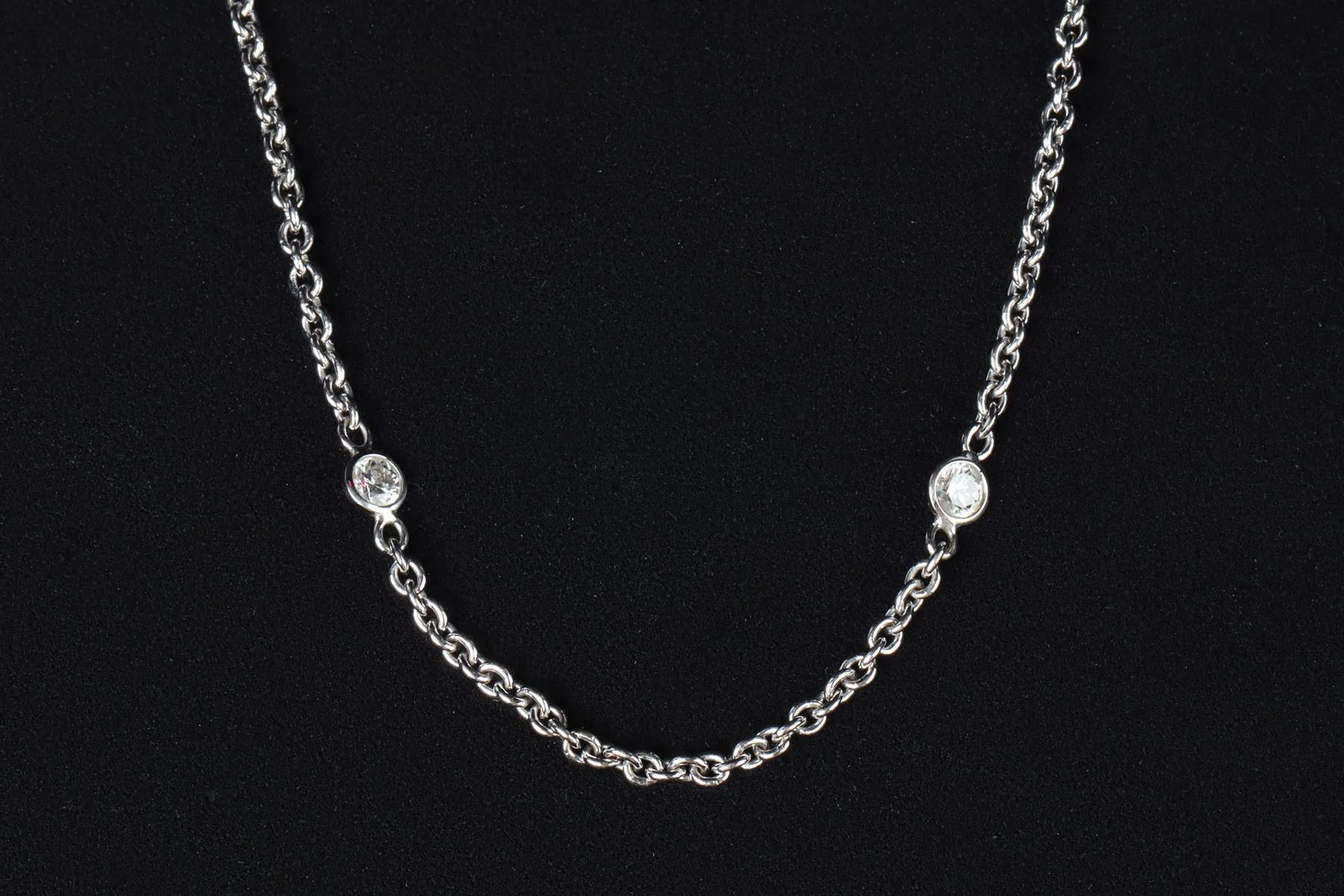 THEO FENNELL 18K WHITE GOLD AND DIAMOND CHAIN NECKLACE - Image 9