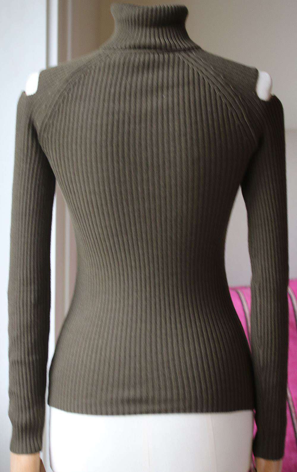 THEORY JEMLISS CUTOUT RIBBED WOOL BLEND SWEATER XSMALL - Image 3