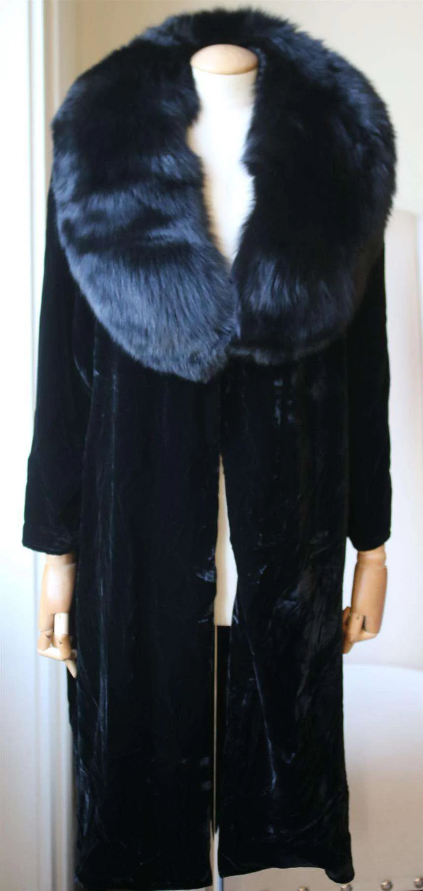 THEPERFEXT PENELOPE FUR AND VELVET COAT XSMALL - Image 2