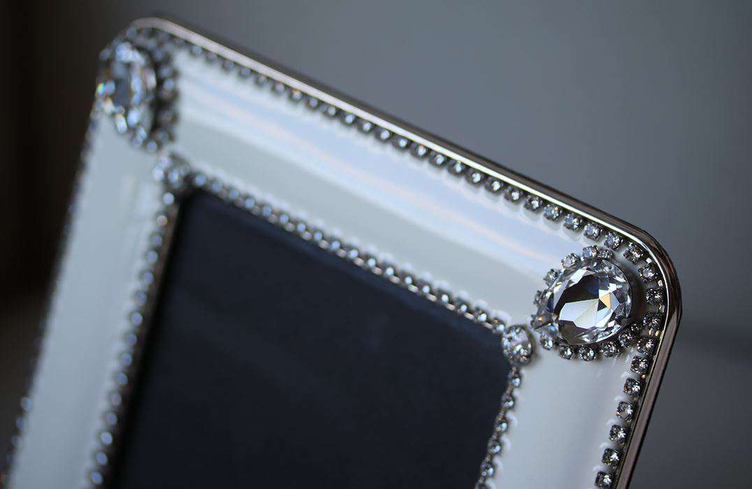 THORSON HOSIER CRYSTAL PHOTO FRAMES - Image 2