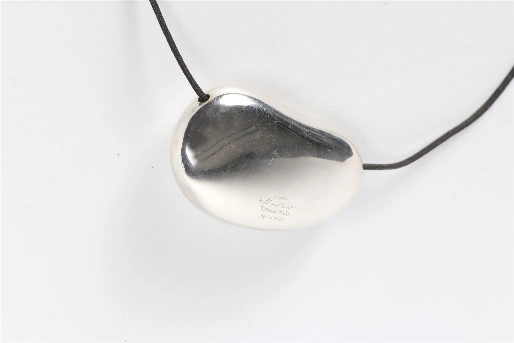 TIFFANY & CO + ELSA PERETTI BEAN STERLING SILVER AND ROPE NECKLACE - Image 3