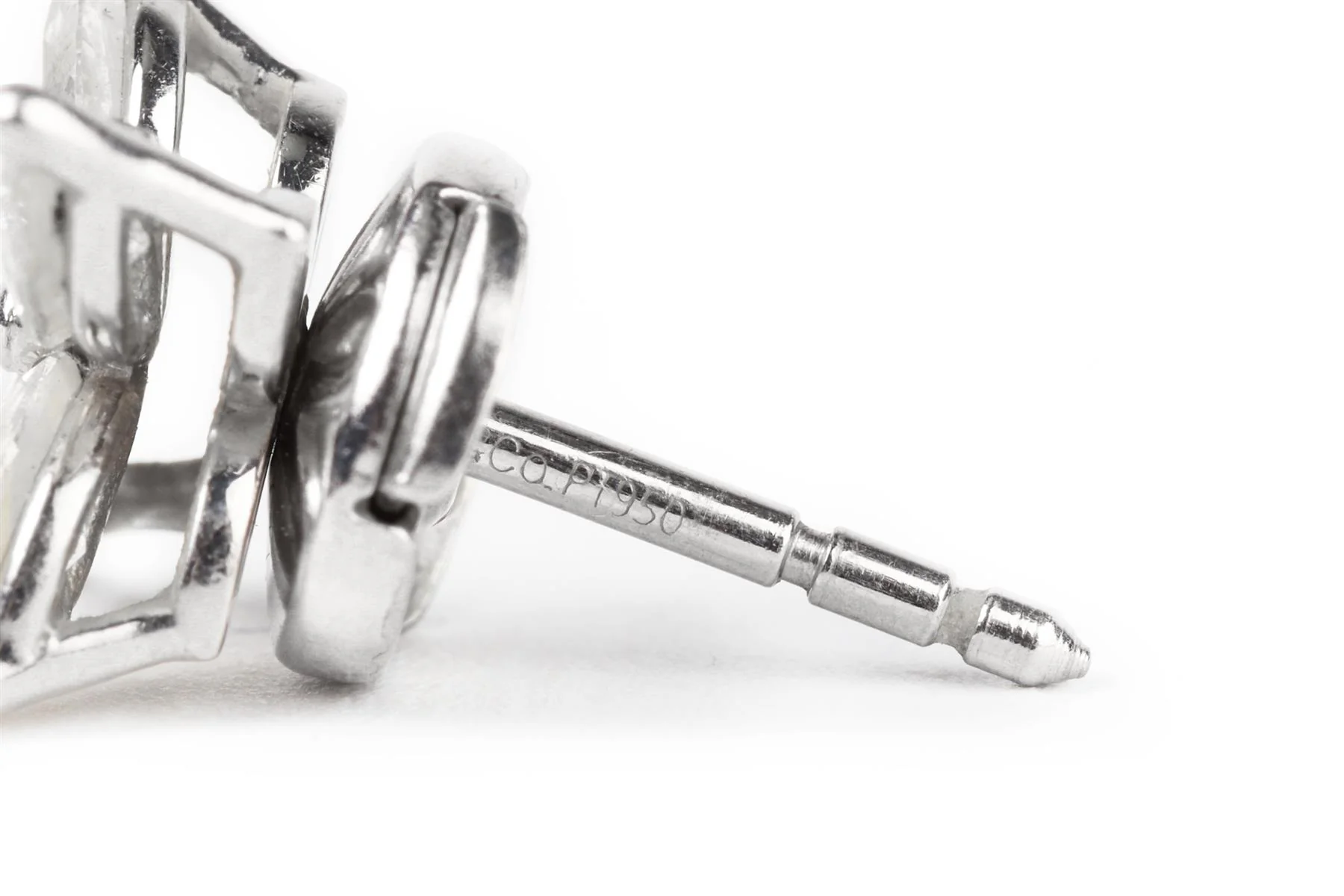 TIFFANY & CO. VICTORIA MEDIUM 0.92 CT DIAMOND AND PLATINUM EARRINGS - Image 7