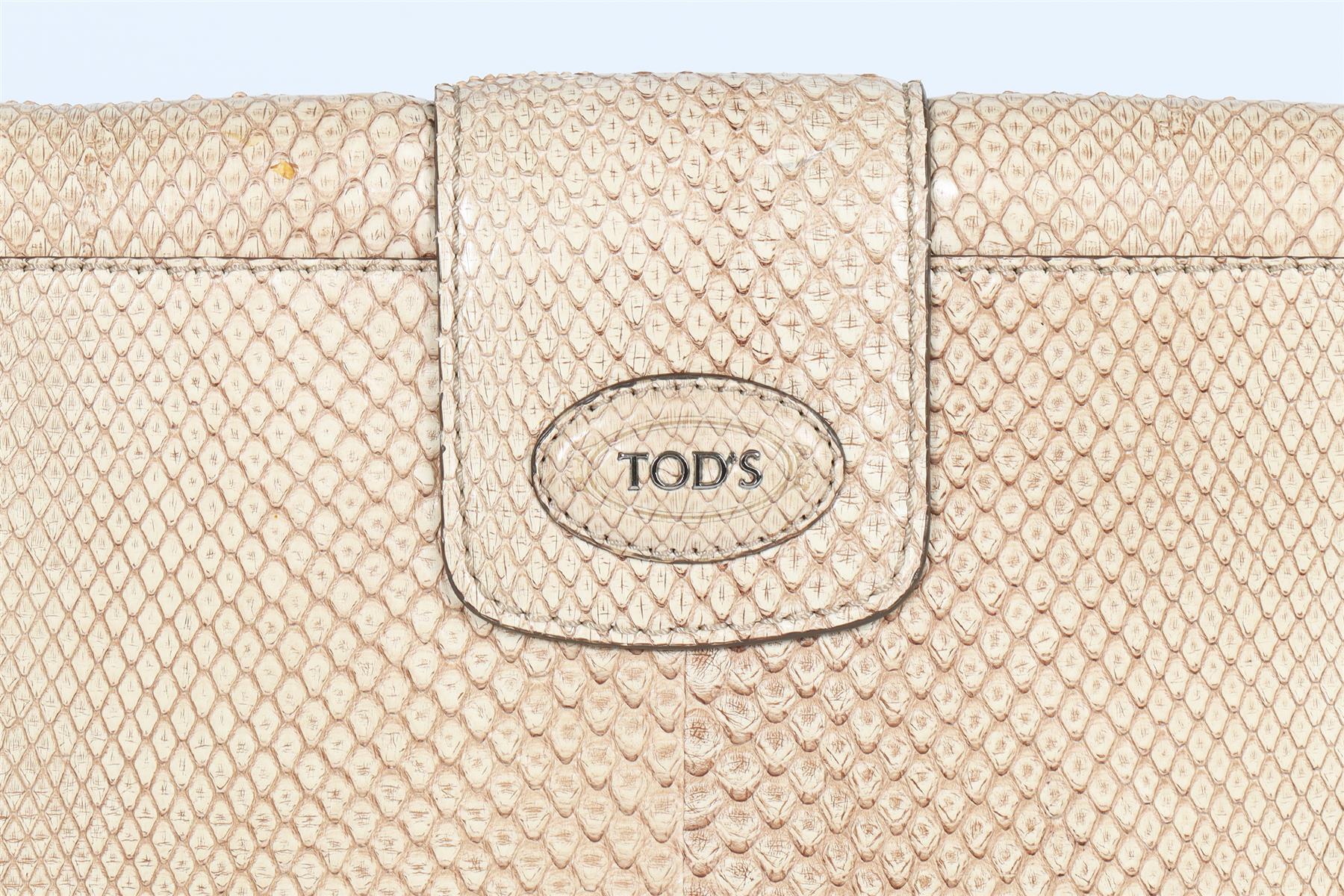 TOD'S BEIGE PYTHON AND LEATHER CLUTCH - Image 9