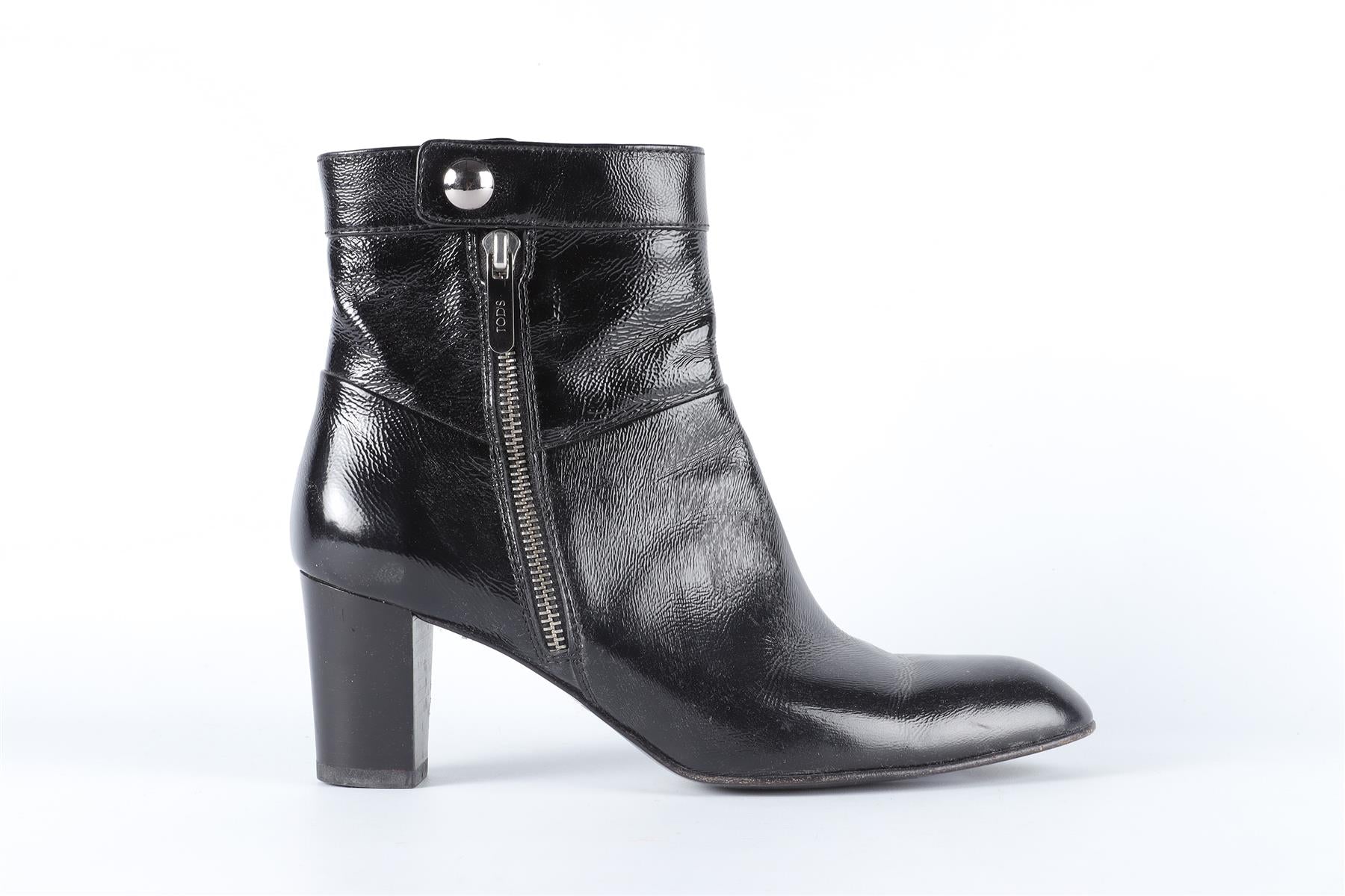 TOD'S BLACK PATENT LEATHER ANKLE BOOTS EU 38.5 UK 5.5 US 8.5 - Image 2
