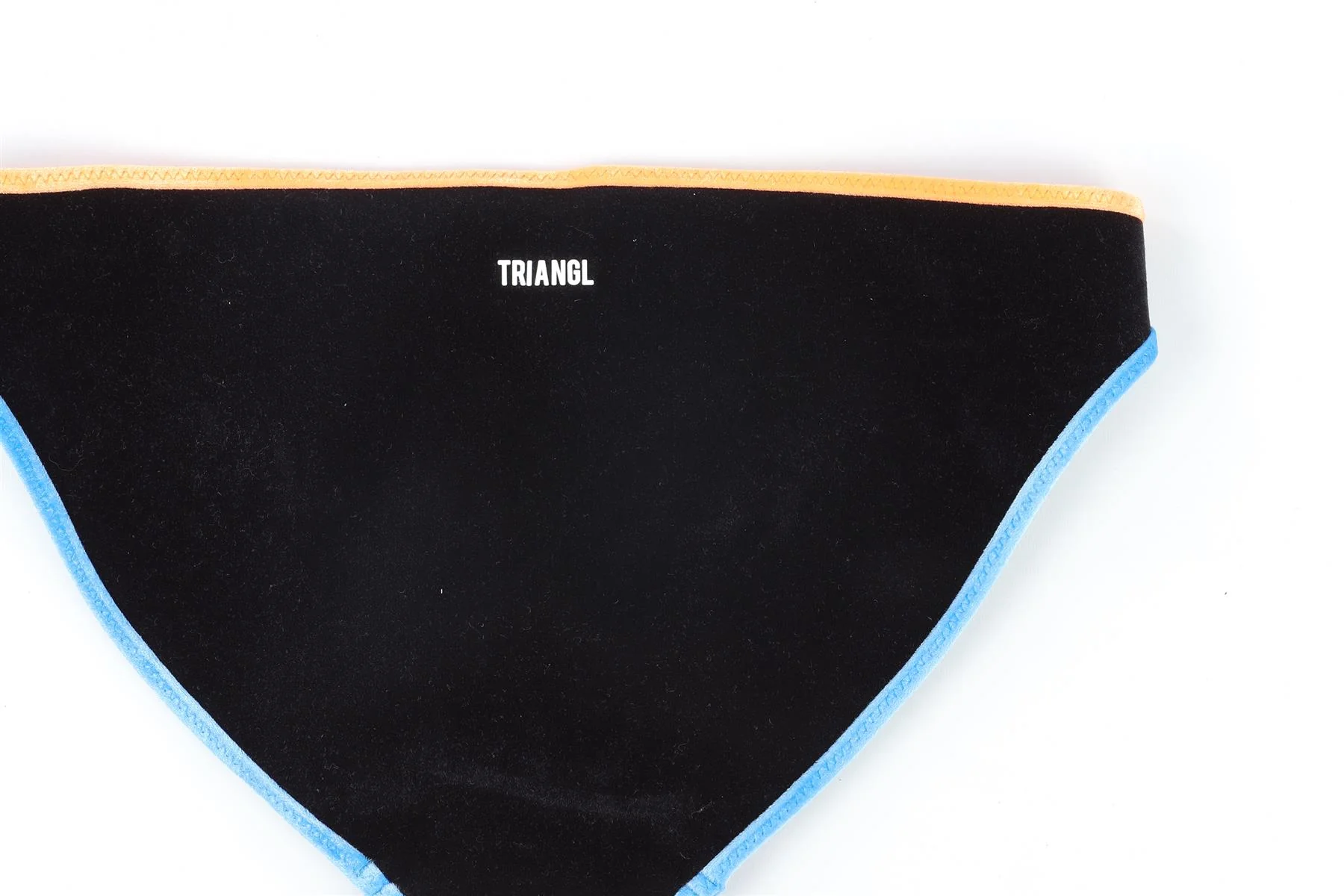 TRIANGLE BLACK BIKINI MEDIUM - Image 5